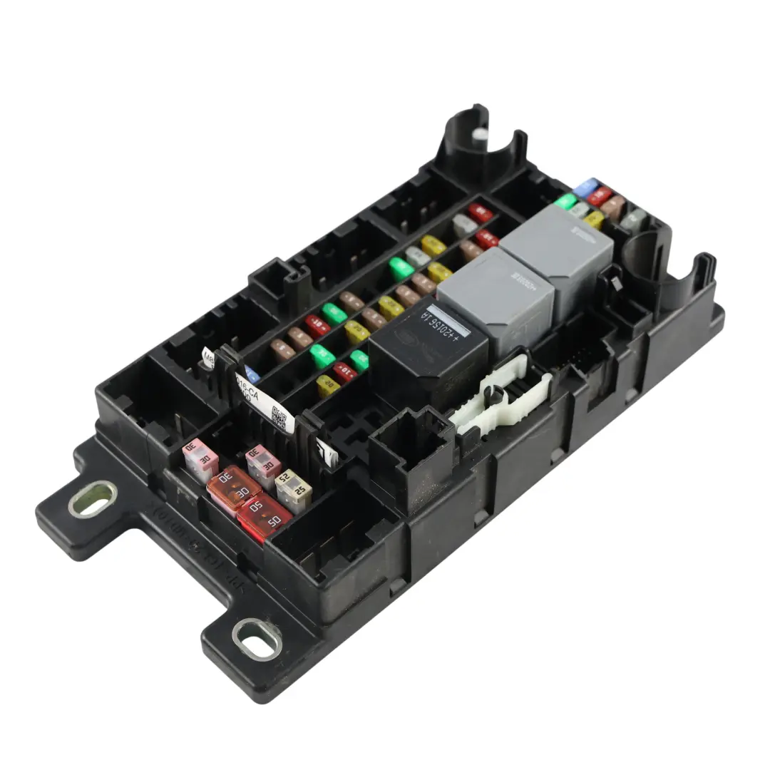 Range Rover Evoque L551 Rear Fuse Box Relay Control Unit Module - SKU M8D2-14N030-AA - Part number M8D2-14N030-AA