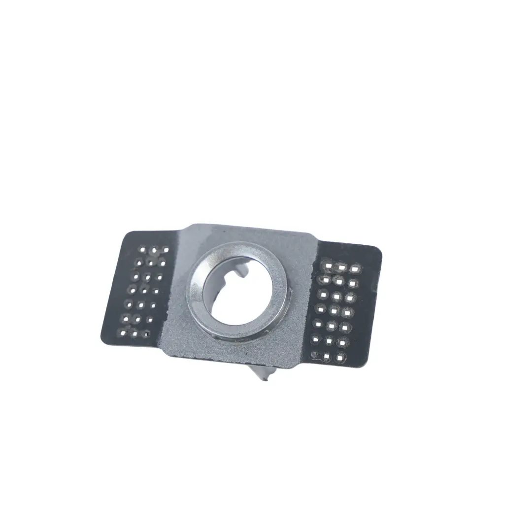 Range Rover Evoque L551 Support Capteur Stationnement - SKU M8D2-15K870-CA-EIG - Numéro de pièce M8D2-15K870-CA