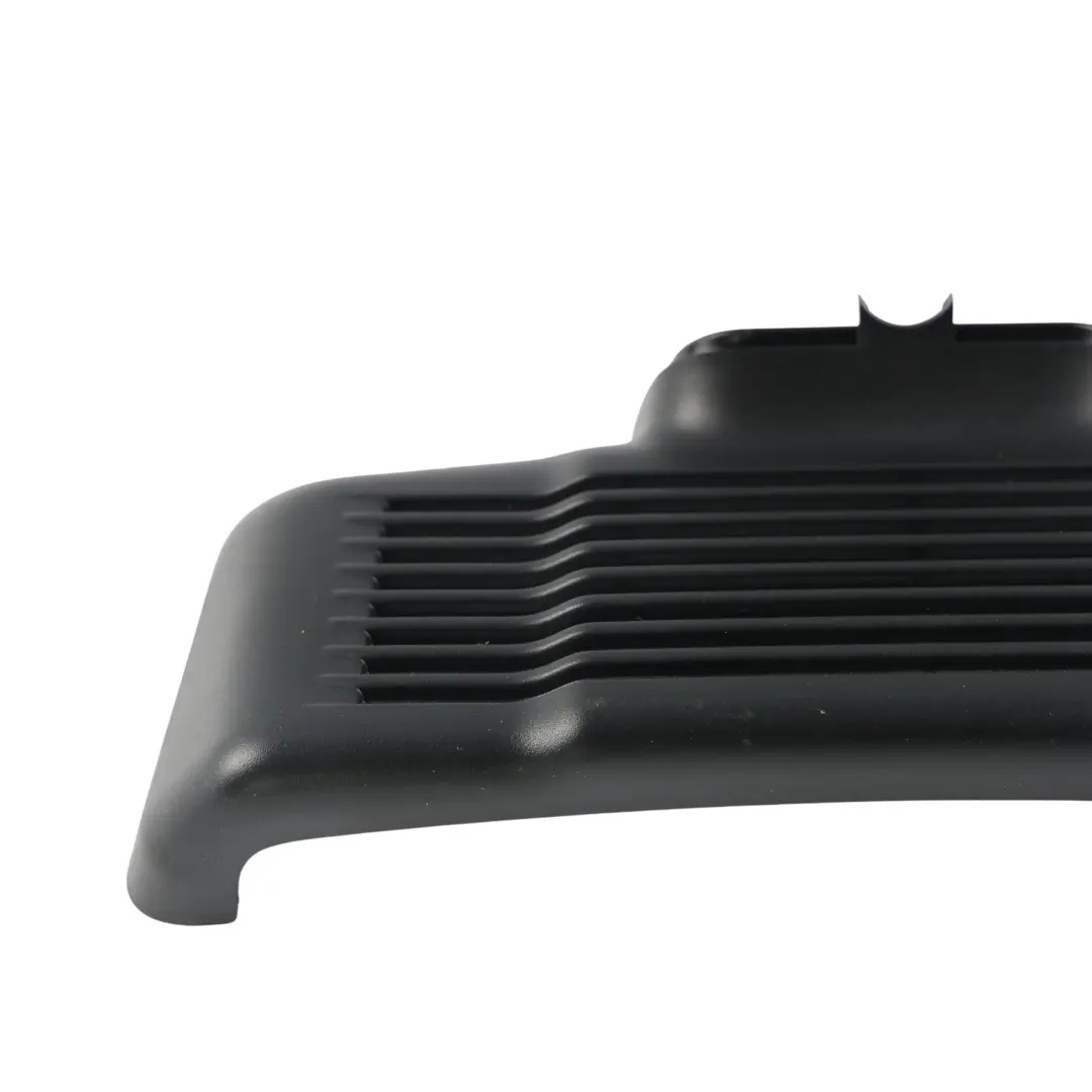 Abdeckung Blende Schwarz für Land Rover Range Rover Evoque L551 mit Teilenummer M8D2-17D737-AC Land Rover Range Rover Evoque L551 Abdeckung Blende Schwarz - SKU M8D2-17D737-AC - Teilenummer M8D2-17D737-AC
