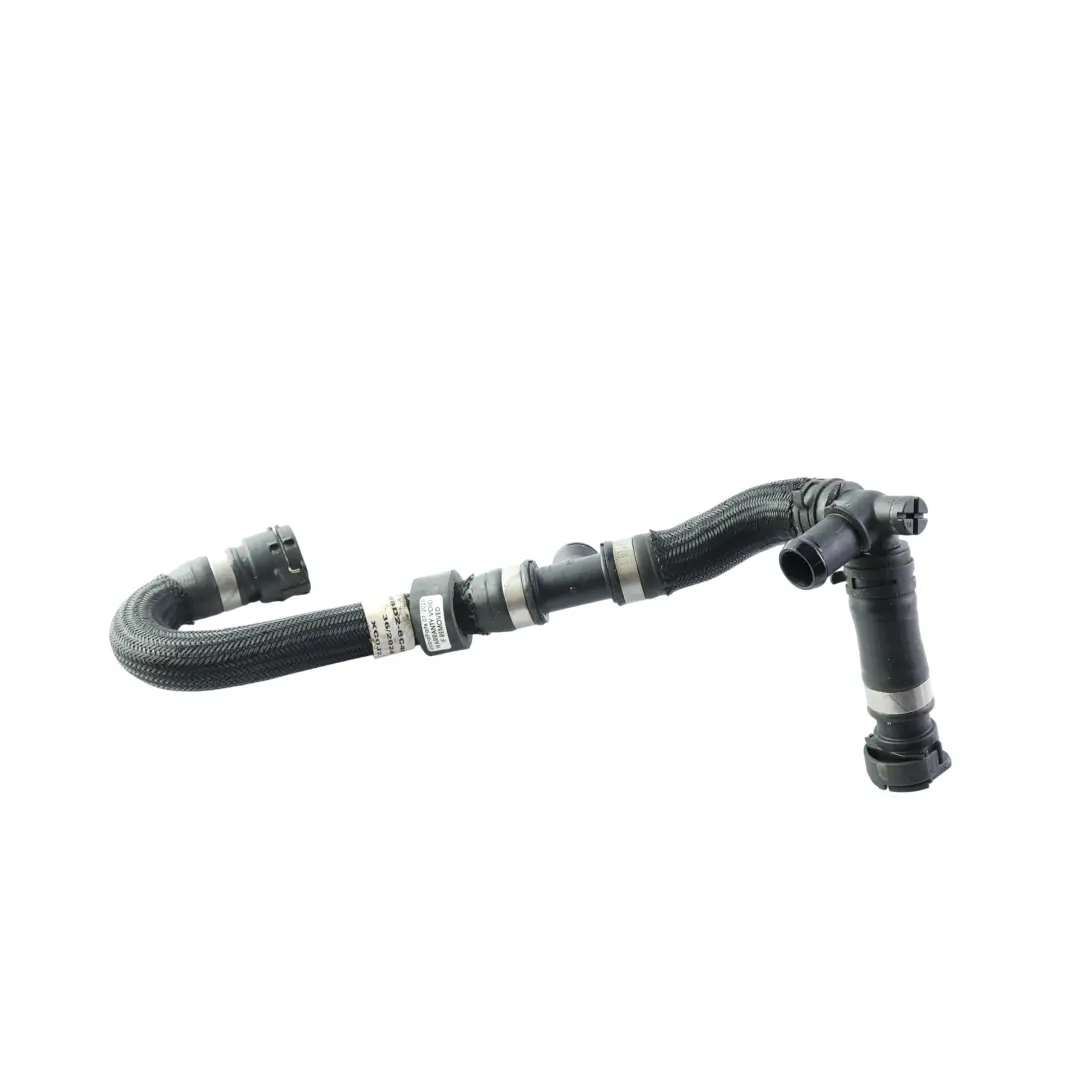 Przewód Chłodnicy 2.2 Diesel do Land Rover Discovery Sport L550 o numerze M8D2-8C480-BB Land Rover Discovery Sport L550 Przewód Chłodnicy 2.2 Diesel - SKU M8D2-8C480-BB - Numer Części M8D2-8C480-BB
