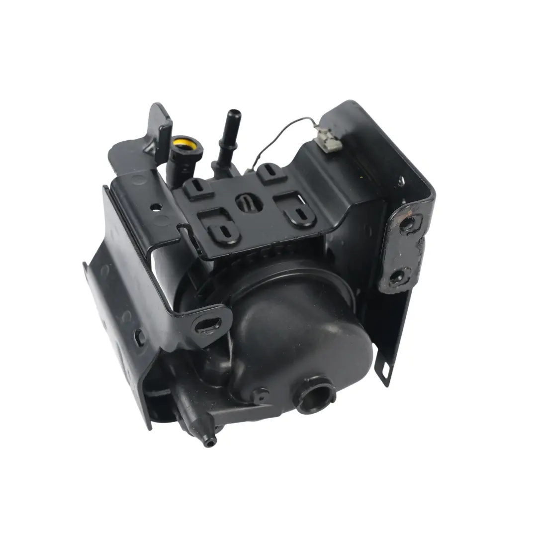 Range Rover Evoque L551 Soporte Carcasa Filtro Combustible - SKU M8D2-9D202-AD - Número de pieza M8D2-9D202-AD