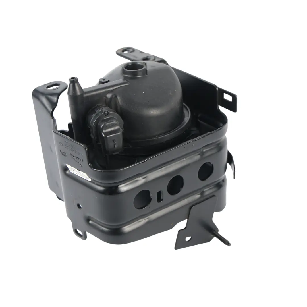 Filter Housing Support Bracket to Range Rover Evoque L551 Fuel with Part number M8D2-9D202-AD Range Rover Evoque L551 Fuel Filter Housing Support Bracket - SKU M8D2-9D202-AD - Part number M8D2-9D202-AD