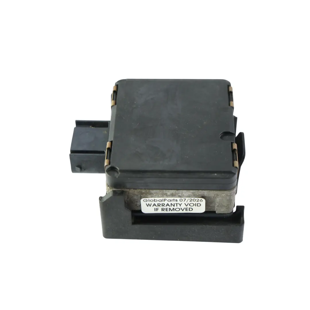 Distance Radar Distronic Sensor to Land Range Rover Evoque L551 with Part number M8D2-9G768-AF Land Range Rover Evoque L551 Distance Radar Distronic Sensor - SKU M8D2-9G768-AF - Part number M8D2-9G768-AF