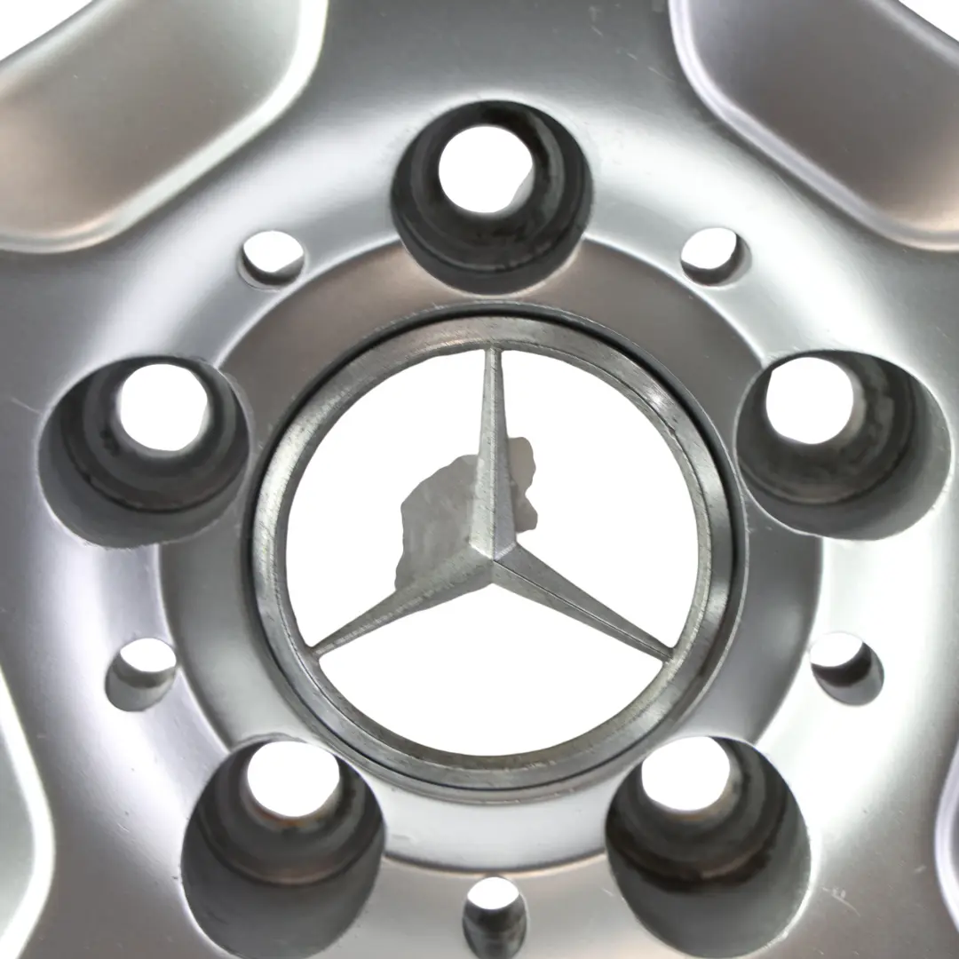 Felga Aluminiowa 19" 8.5J ET:45 Gwiazda 5-Ramienna 5x112 do Mercedes AMG o numerze MERCEDES-VIA-19 Mercedes AMG Felga Aluminiowa 19" 8.5J ET:45 Gwiazda 5-Ramienna 5x112 - SKU MERCEDES-VIA-19-2 - Numer Części MERCEDES-VIA-19