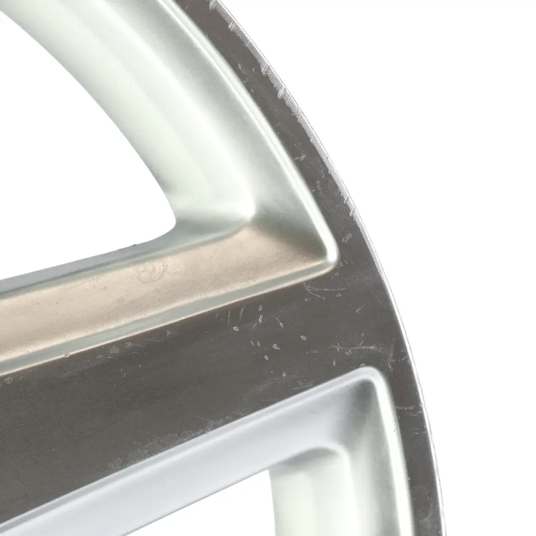 Felga Aluminiowa 19" 8.5J ET:45 Gwiazda 5-Ramienna 5x112 do Mercedes AMG o numerze MERCEDES-VIA-19 Mercedes AMG Felga Aluminiowa 19" 8.5J ET:45 Gwiazda 5-Ramienna 5x112 - SKU MERCEDES-VIA-19-2 - Numer Części MERCEDES-VIA-19
