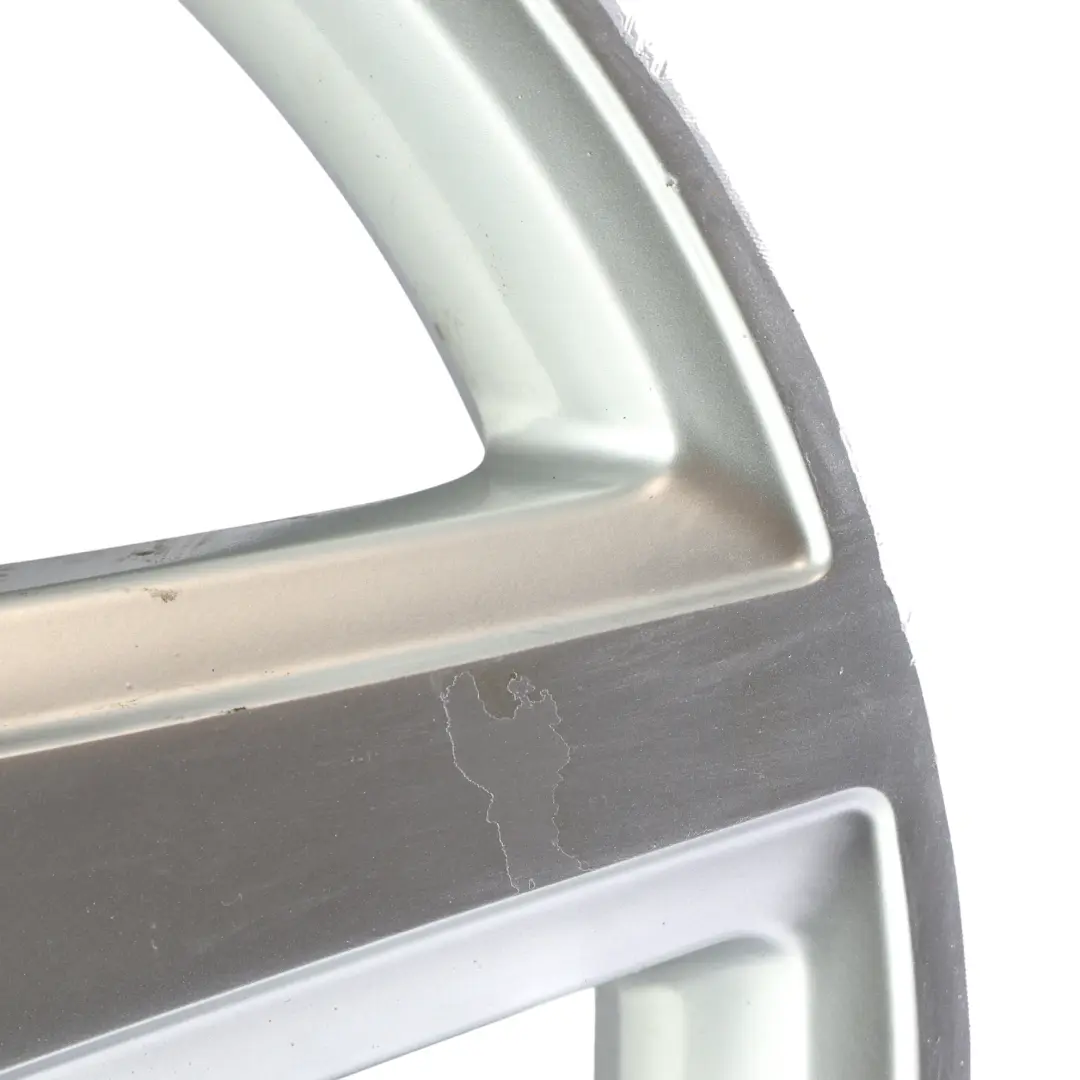 Alu Felge Silber 19" 9.5J ET:44 5x112 Stern Speiche für Unbranded Mercedes AMG mit Teilenummer MERCEDES-VIA-19 Unbranded Mercedes AMG Alu Felge Silber 19" 9.5J ET:44 5x112 Stern Speiche - SKU MERCEDES-VIA-19-3 - Teilenummer MERCEDES-VIA-19