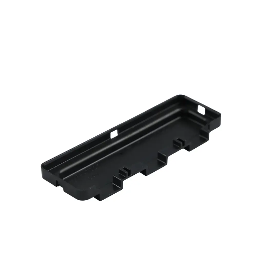 Land Rover Discovery Sport L550 Verkleidung Halterung - SKU N8B2-6771-AA - Teilenummer N8B2-6771-AA
