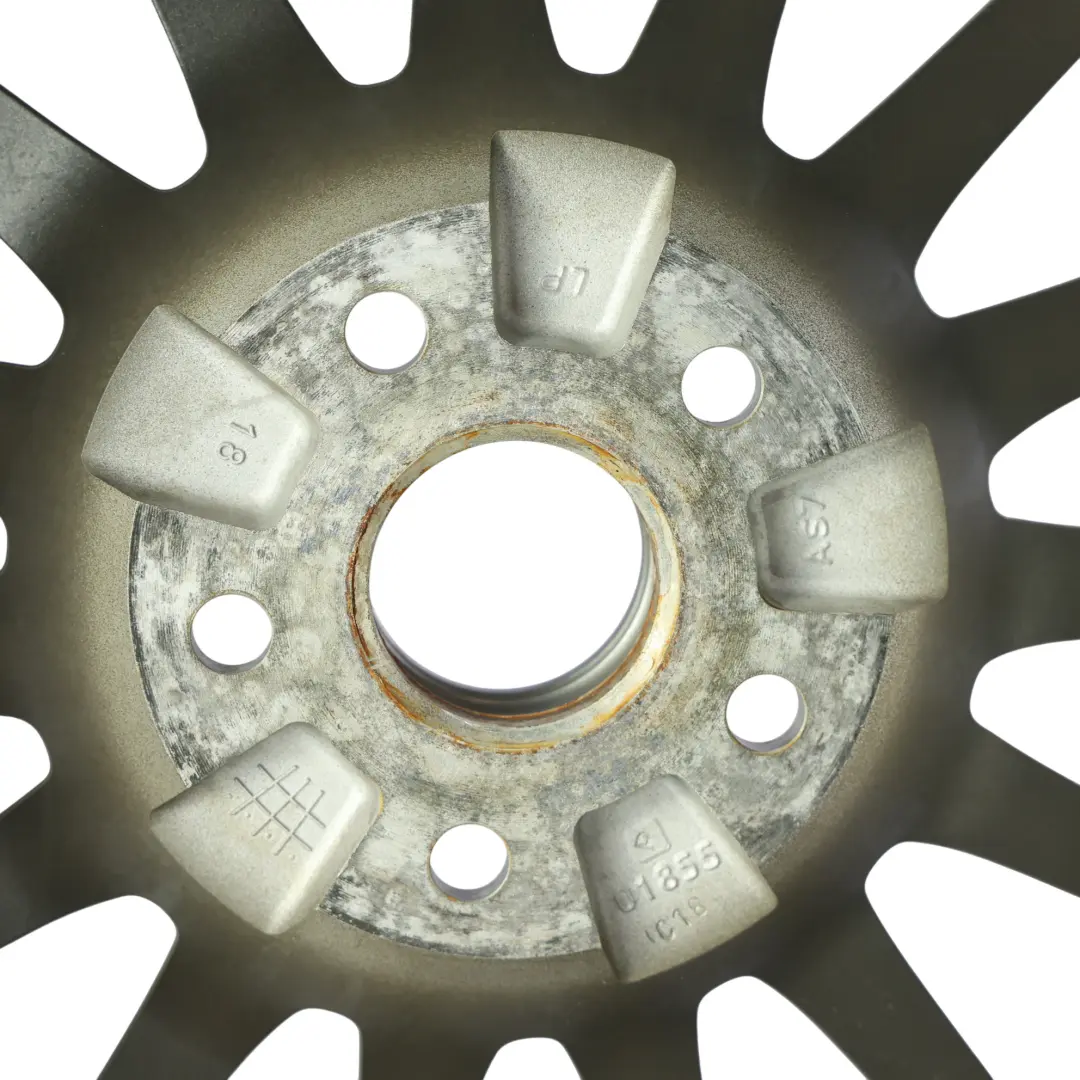  OZ Racing Supeturismo Alloy Wheel Rim Silver 18" 8J ET:48 LM025 - SKU OZ-18-1 - Part number OZ-18