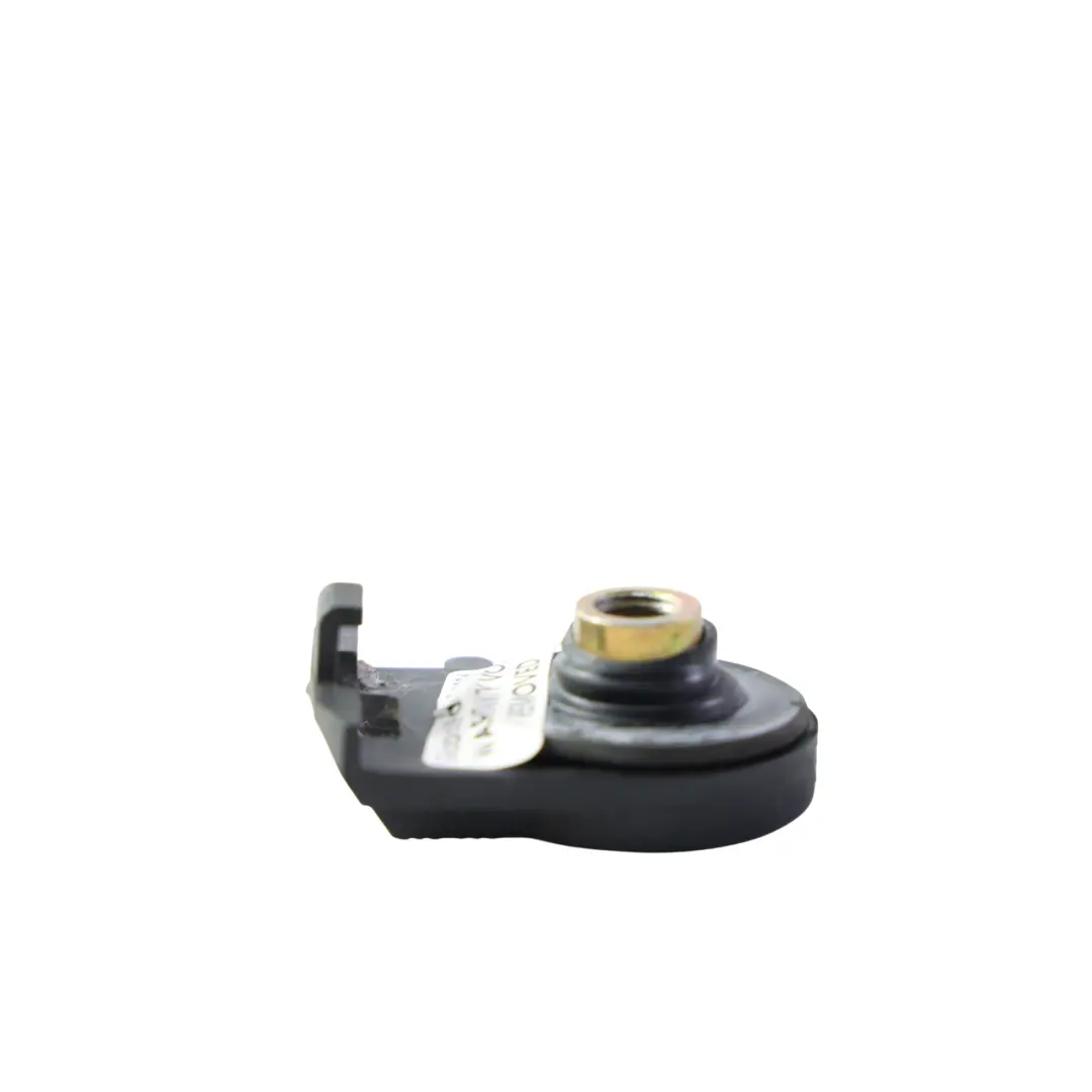 C450 Boot Trunk Window Pressure Plate Right O/S to Smart Fortwo with Part number Q0004130V002000000 Smart Fortwo C450 Boot Trunk Window Pressure Plate Right O/S - SKU Q0004130V002000000 - Part number Q0004130V002000000
