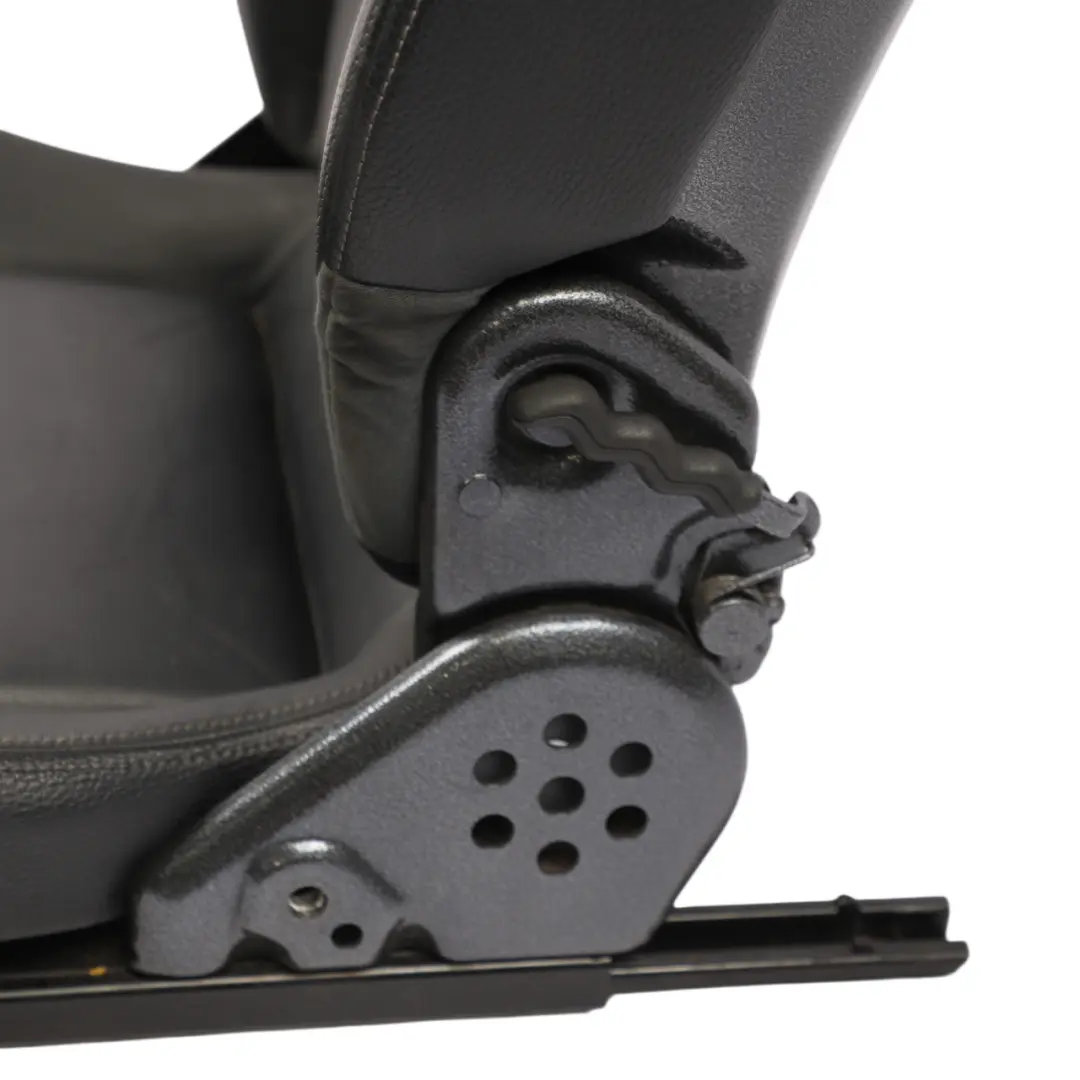 C450 Front Seat Heated Left N/S Black Leather to Smart Fortwo with Part number Q0010106V001C19W00 Smart Fortwo C450 Front Seat Heated Left N/S Black Leather - SKU Q0010106V001C19W00 - Part number Q0010106V001C19W00