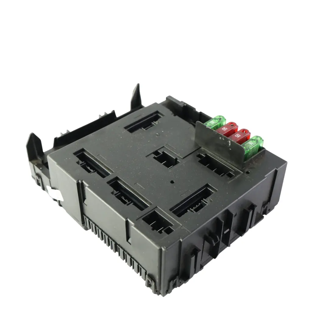 C450 Signal Acquisition Module Fuse Box Interior to Smart Fortwo with Part number Q0011868V010000000 Smart Fortwo C450 Signal Acquisition Module Fuse Box Interior - SKU Q0011868V010000000 - Part number Q0011868V010000000