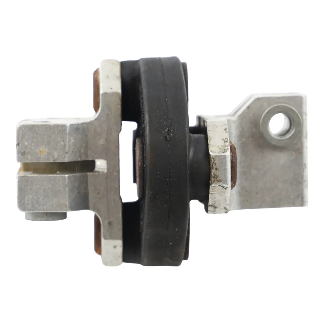 Przegub Kolumny Kierownicy do Range Rover L322 o numerze QLD000010 Range Rover L322 Przegub Kolumny Kierownicy - SKU QLD000010 - Numer Części QLD000010