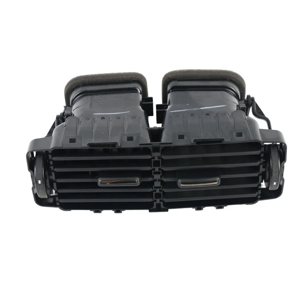 Range Rover Evoque L551 Bocchetta Aria Posteriore - SKU R8A2-014A22-AA - Numero di parte R8A2-014A22-AA