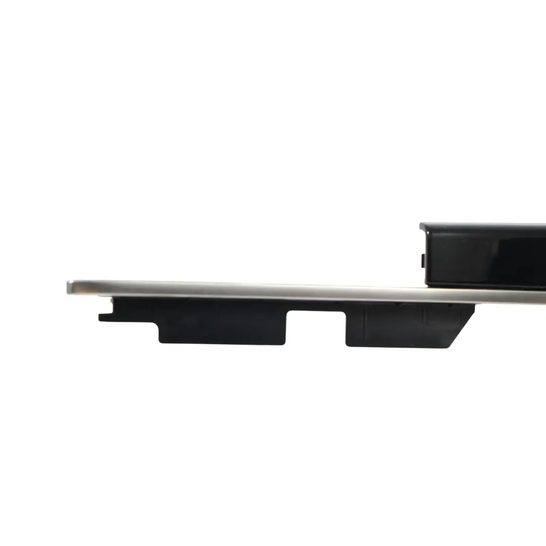 Mittelkonsole Zierleiste Links L551 für Land Rover mit Teilenummer R8A2-044E51-AC Land Rover Mittelkonsole Zierleiste Links L551 - SKU R8A2-044E51-AC - Teilenummer R8A2-044E51-AC