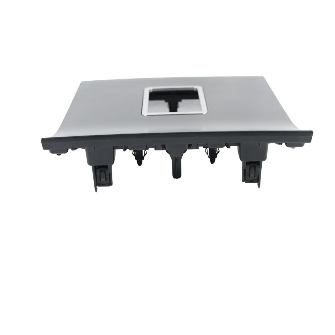 Land Rover Range Rover Evoque L551 Garniture Levier Vitesse - SKU R8A2-045K08-A - Numéro de pièce R8A2-045K08-A