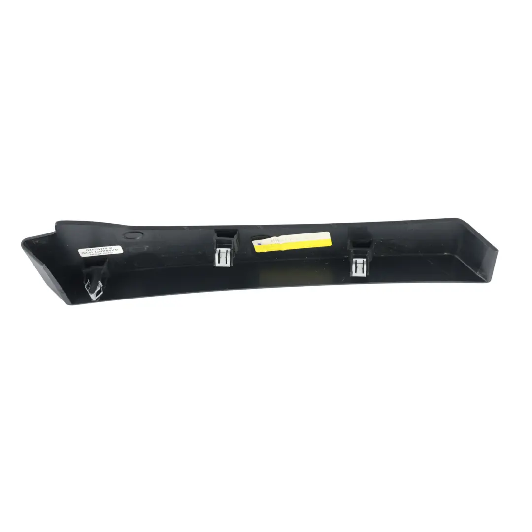 Range Rover Evoque L551 Garniture Tunnel Console Droit - SKU R8D2-043C26-A - Numéro de pièce R8D2-043C26-A