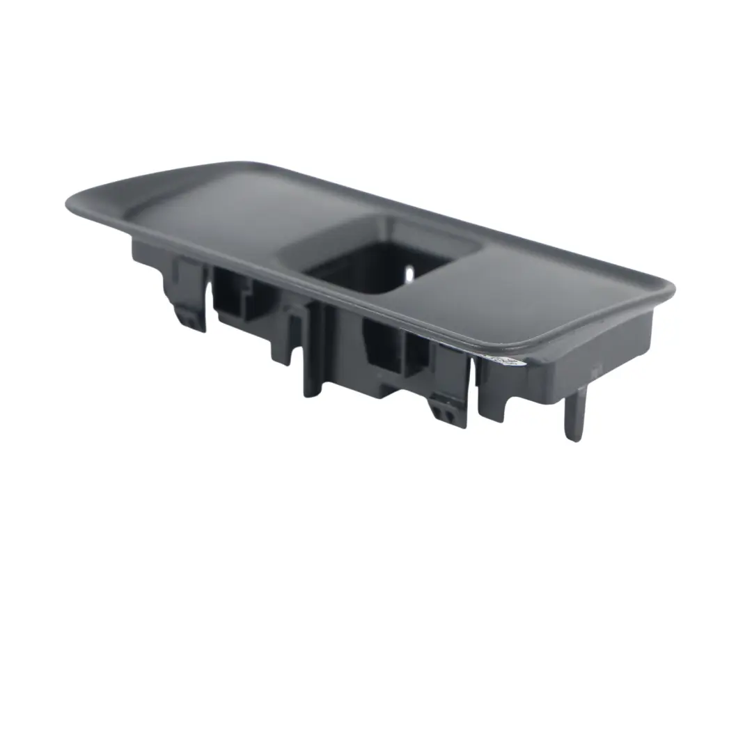 Land Rover Evoque L551 Interrupteur Bouton Couvercle Coffre - SKU R8D2-044M90-A - Numéro de pièce R8D2-044M90-A