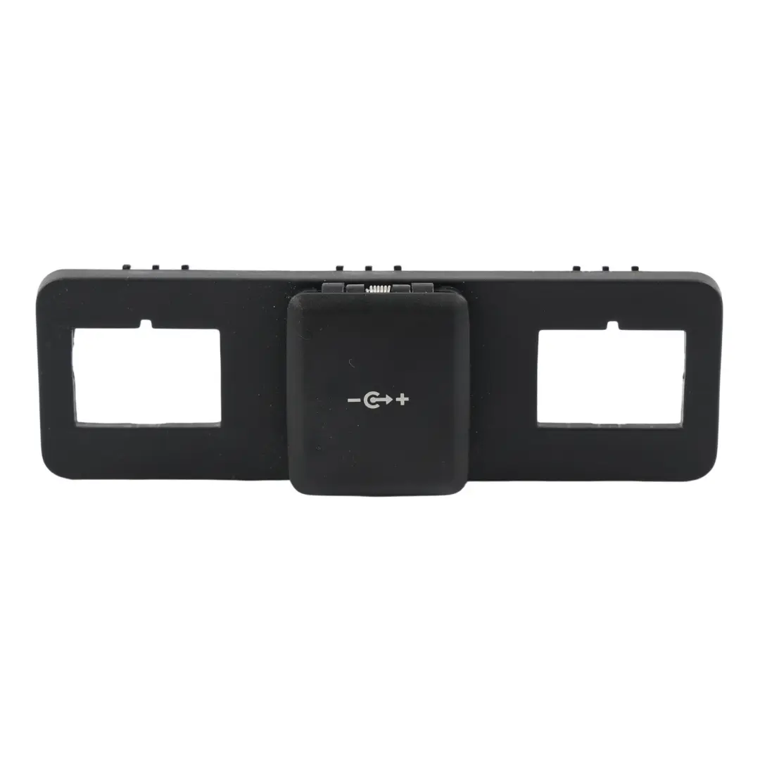 Land Rover Evoque L551 Copertura Caricatore USB Console Posteriore - SKU R8D2-045B49-A - Numero di parte R8D2-045B49-A
