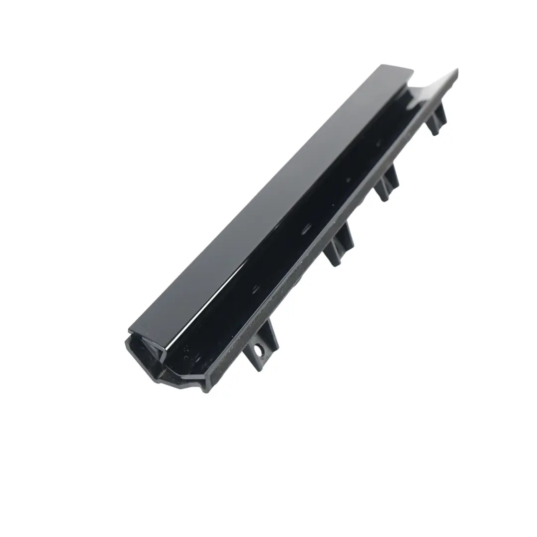 Interior Dashboard Trim Panel Finisher to Range Rover Evoque L551 with Part number R8D2-045R61-BB Range Rover Evoque L551 Interior Dashboard Trim Panel Finisher - SKU RHD-R8D2-045R61-BB - Part number R8D2-045R61-BB