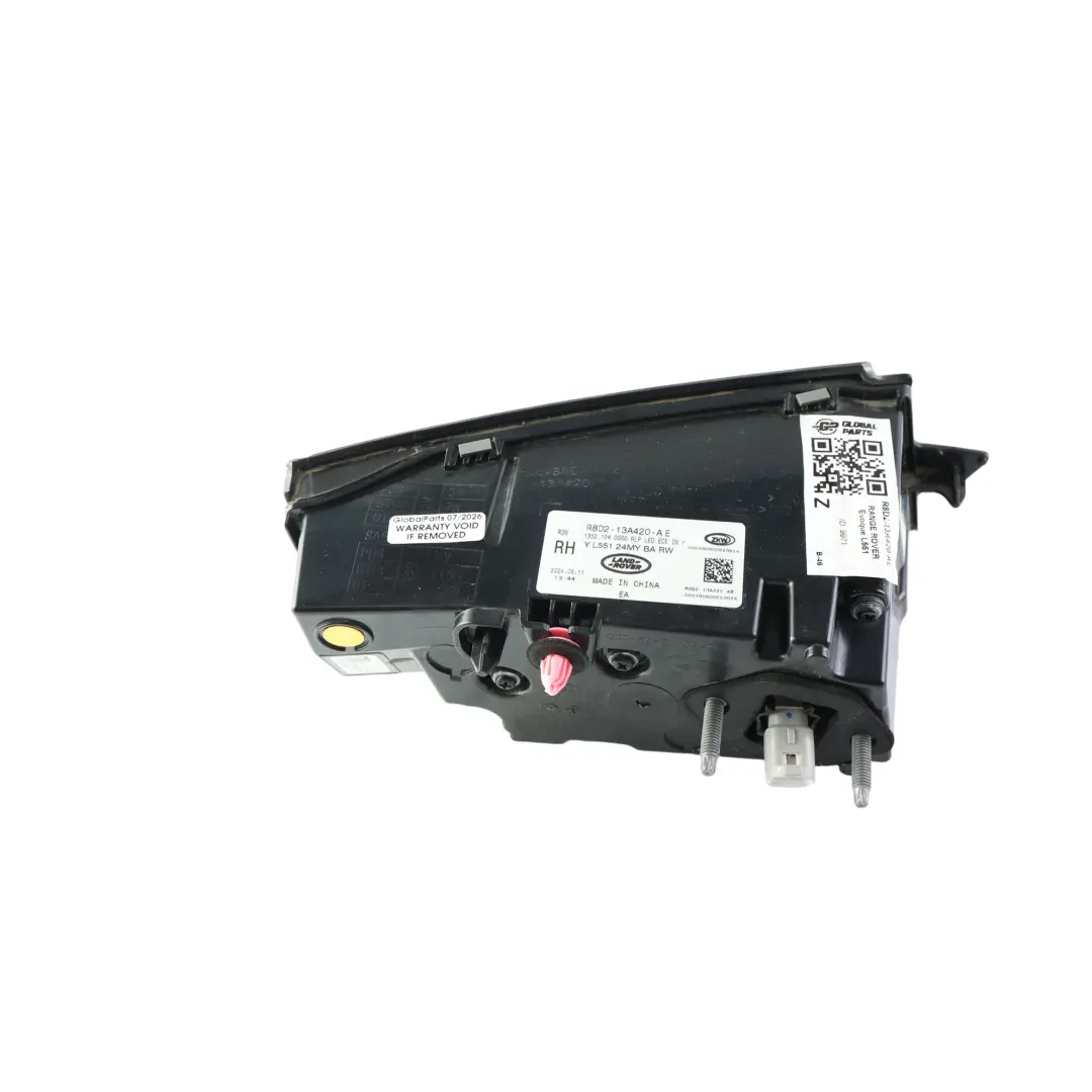 Lampa Klapy Bagażnika Prawa 2023-26 do Range Rover Evoque L551 o numerze R8D2-13A420-AE Range Rover Evoque L551 Lampa Klapy Bagażnika Prawa 2023-26 - SKU R8D2-13A420-AE - Numer Części R8D2-13A420-AE