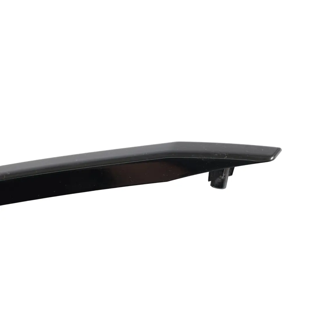 Finitura Paraurti Posteriore Sinistra per Range Rover Evoque L551 con numero di parte R8D2-75019-CA Range Rover Evoque L551 Finitura Paraurti Posteriore Sinistra - SKU R8D2-75019-CA - Numero di parte R8D2-75019-CA