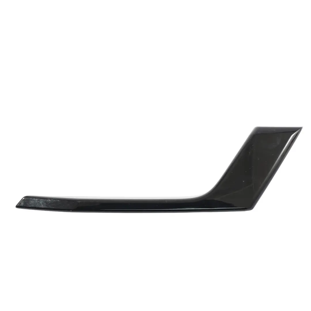 Range Rover Evoque L551 Finitura Paraurti Posteriore Sinistra - SKU R8D2-75019-CA - Numero di parte R8D2-75019-CA