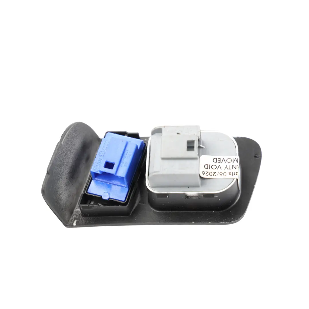 Wing Mirror Switch Central Lock Button Unit to Volkswagen Touran 1T with Part number 1T2959552D Volkswagen Touran 1T Wing Mirror Switch Central Lock Button Unit - SKU RHD-1T2959552D-1 - Part number 1T2959552D