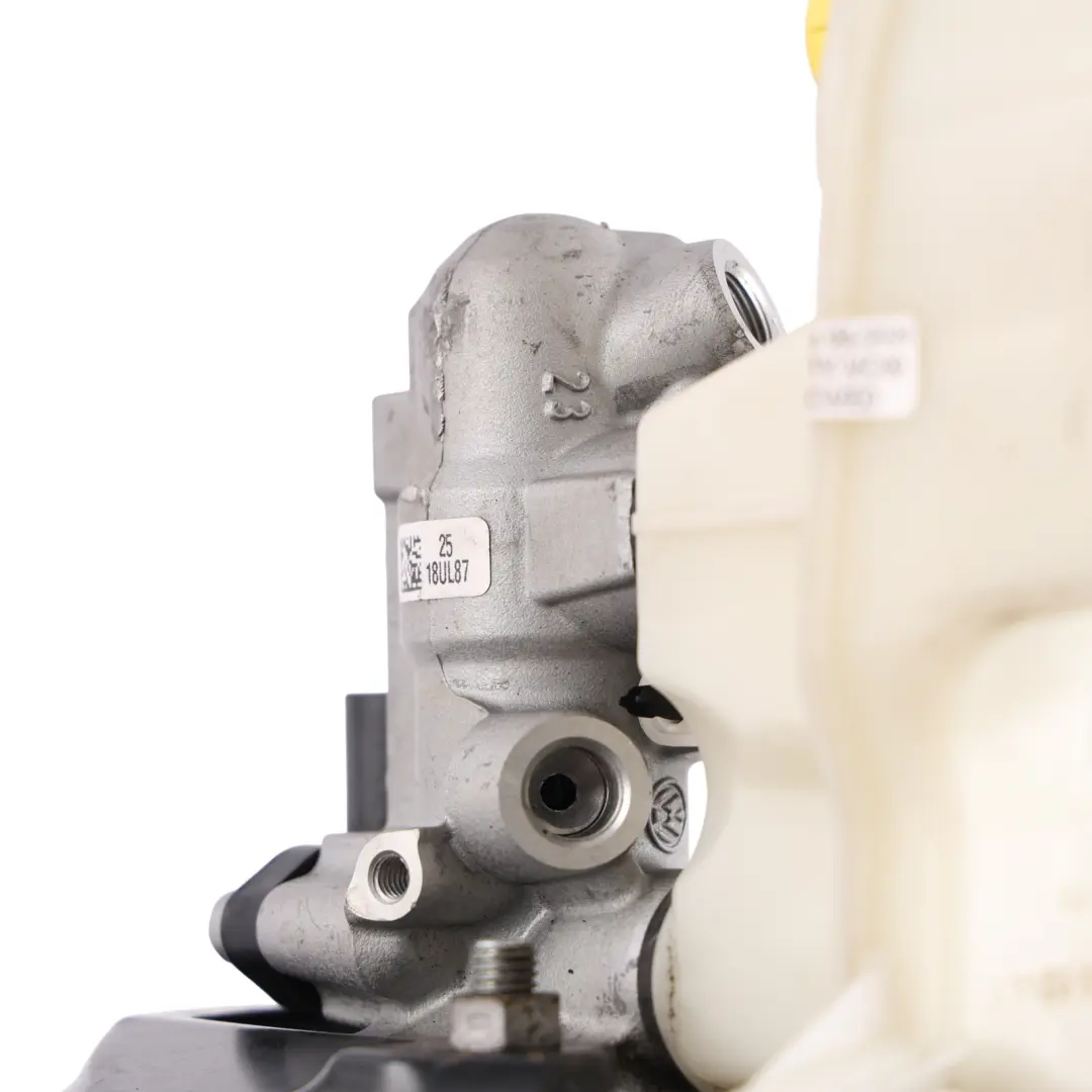 Mk5 Brake Servo Booster Master Cylinder to Seat Ibiza with Part number 2Q2614105F Seat Ibiza Mk5 Brake Servo Booster Master Cylinder - SKU RHD-2Q2614105F - Part number 2Q2614105F