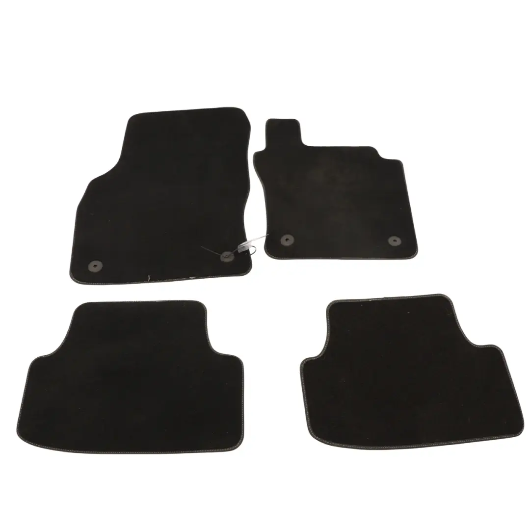 Floor Mats Carpet Set Front Rear to Volkswagen Golf Mk7 R GTI with Part number 5G2863011 Volkswagen Golf Mk7 R GTI Floor Mats Carpet Set Front Rear - SKU RHD-5G2863011 - Part number 5G2863011