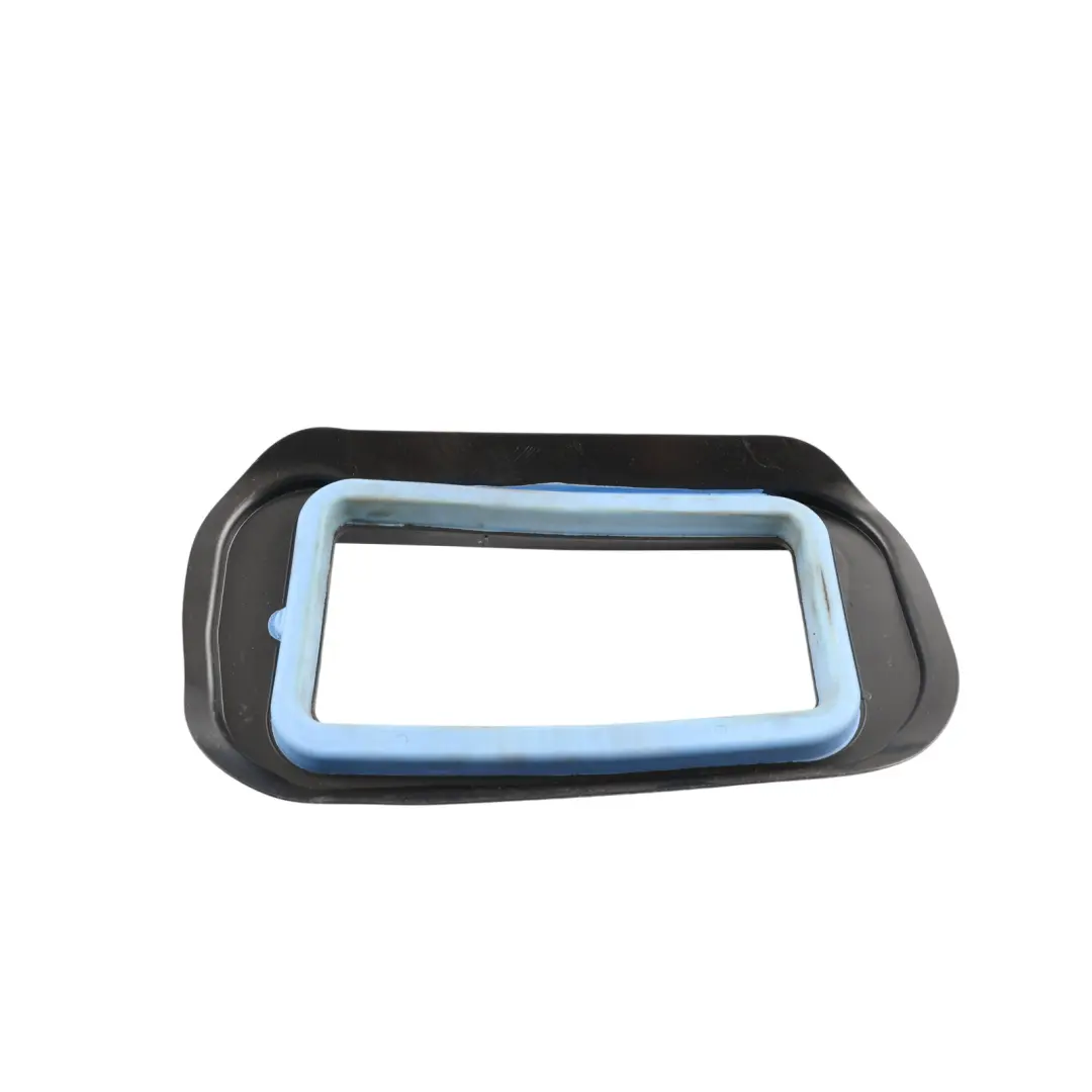 Front Air Intake Duct Grille Trim Panel Surround to BMW G20 G21 G26 G42 with Part number 6835827 BMW G20 G21 G26 G42 Front Air Intake Duct Grille Trim Panel Surround - SKU RHD-6835827 - Part number 6835827