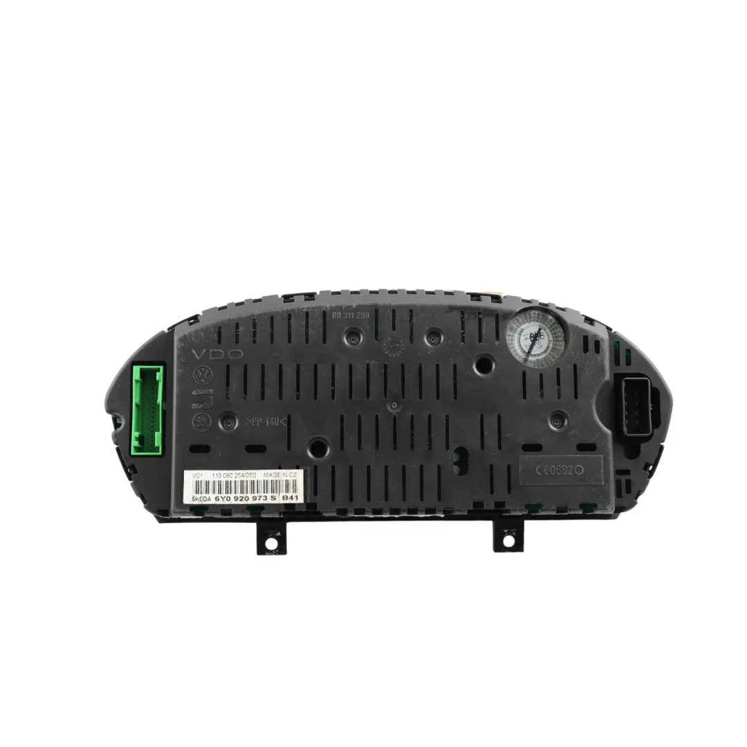 6Y 1.9 TDI Instrument Cluster Speedo Diesel Manual to Skoda Fabia RS with Part number 6Y0920973S Skoda Fabia RS 6Y 1.9 TDI Instrument Cluster Speedo Diesel Manual - SKU RHD-6Y0920973S - Part number 6Y0920973S
