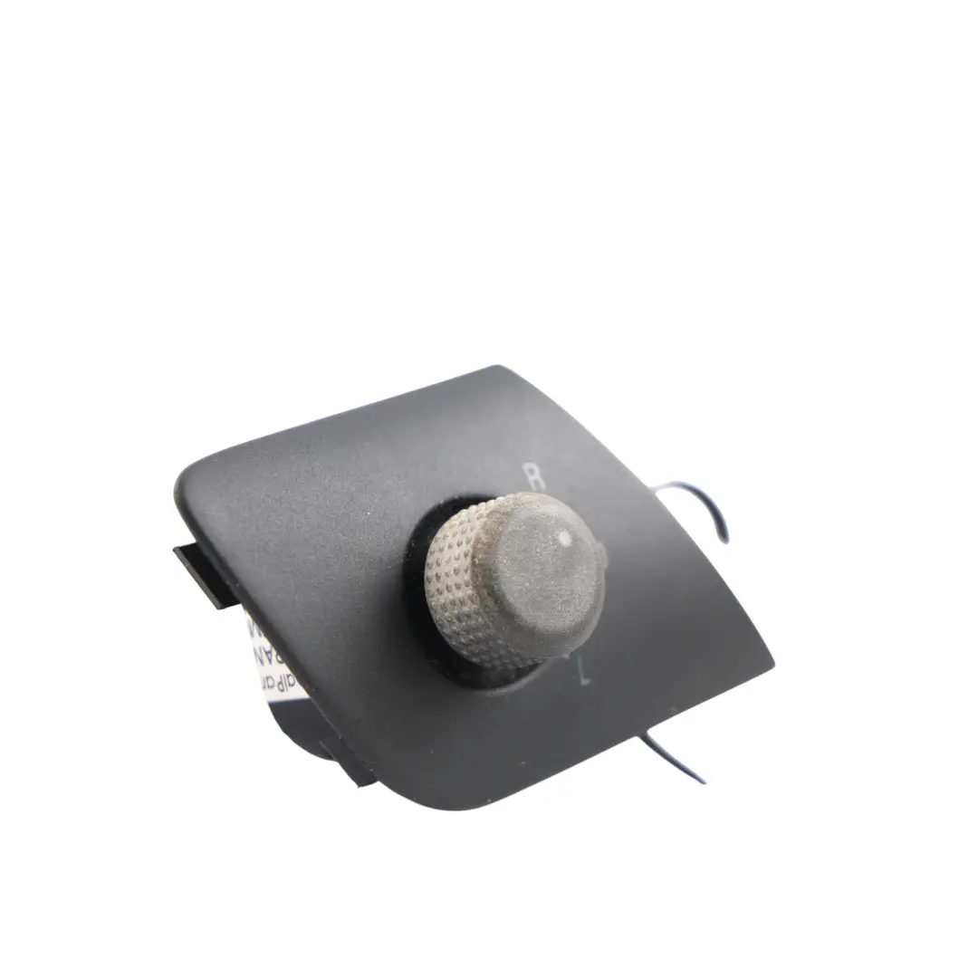 6Y Wing Mirror Switch Control Button Driver Side to Skoda Fabia Rs with Part number 6Y2959565E Skoda Fabia Rs 6Y Wing Mirror Switch Control Button Driver Side - SKU RHD-6Y2959565E - Part number 6Y2959565E