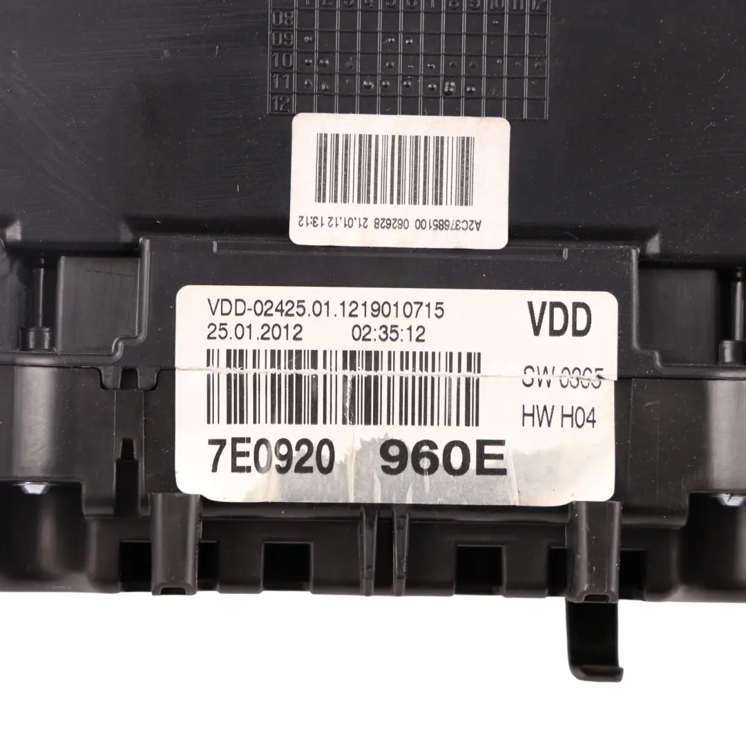 Instrument Cluster Speedo Clocks Manual Diesel to VW Transporter T5 with Part number 7E0920960E VW Transporter T5 Instrument Cluster Speedo Clocks Manual Diesel - SKU RHD-7E0920960E - Part number 7E0920960E