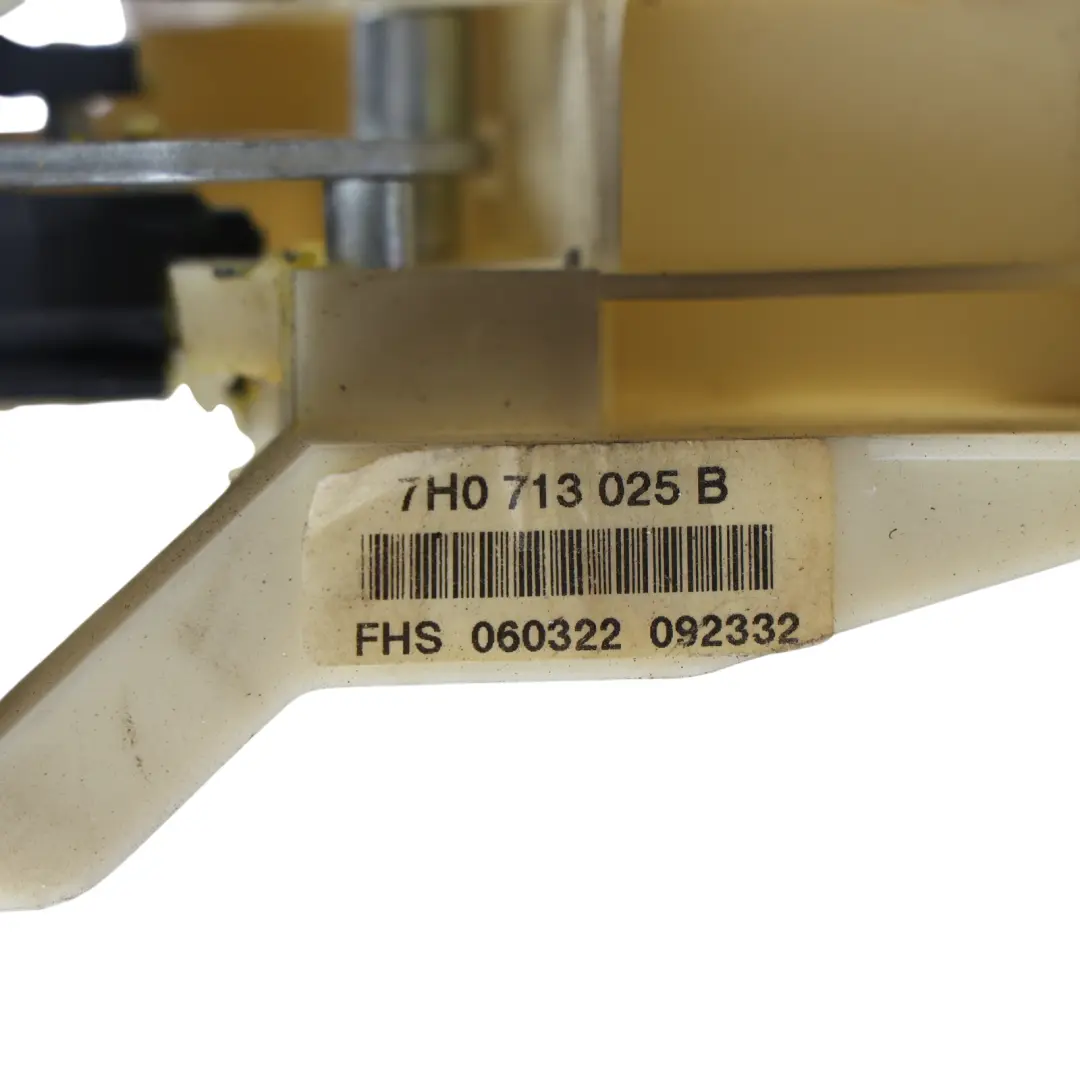 Gearbox Shift Selector Lever to Volkswagen Transporter T5 Automatic with Part number 7H0713025B Volkswagen Transporter T5 Automatic Gearbox Shift Selector Lever - SKU RHD-7H0713025B-1 - Part number 7H0713025B