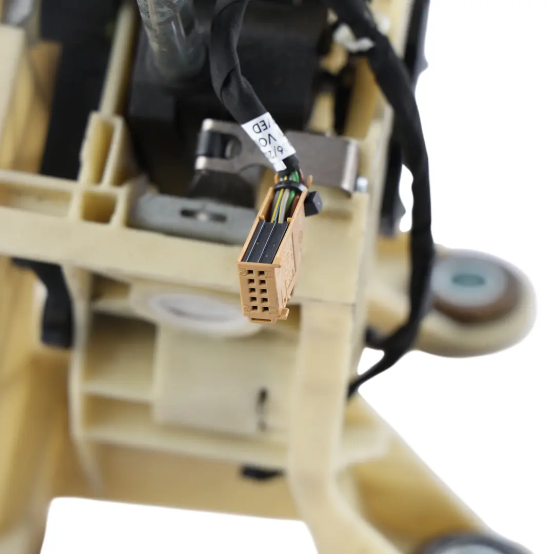 Gearbox Shift Selector Lever to Volkswagen Transporter T5 Automatic with Part number 7H0713025B Volkswagen Transporter T5 Automatic Gearbox Shift Selector Lever - SKU RHD-7H0713025B-1 - Part number 7H0713025B