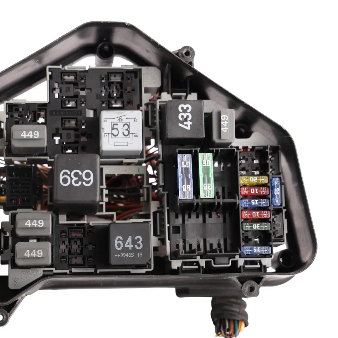 Fuse Box Relay Control Unit Module to Porsche Cayenne 92A with Part number 7L0937615G Porsche Cayenne 92A Fuse Box Relay Control Unit Module - SKU RHD-7L0937615G - Part number 7L0937615G