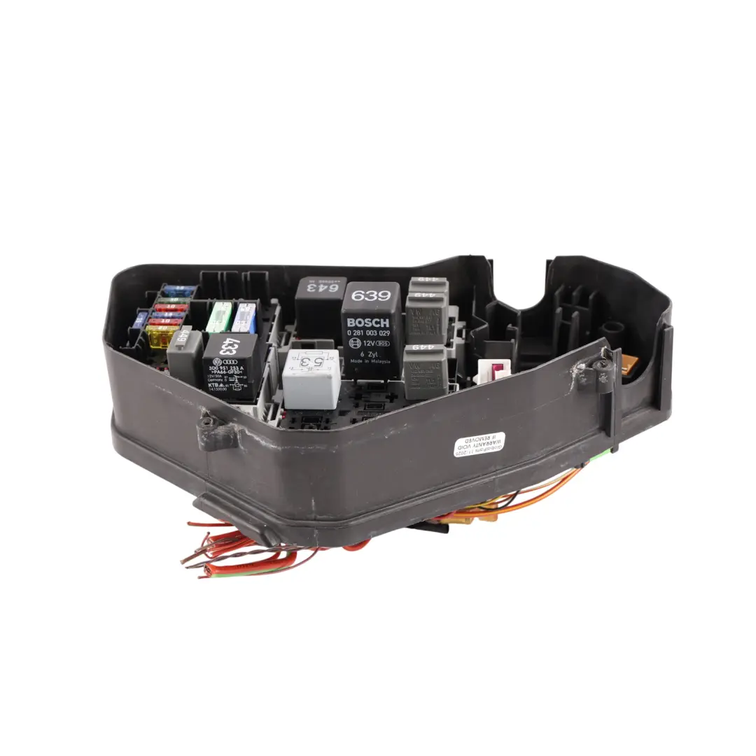 Fuse Box Relay Control Unit Module to Porsche Cayenne 92A with Part number 7L0937615G Porsche Cayenne 92A Fuse Box Relay Control Unit Module - SKU RHD-7L0937615G - Part number 7L0937615G