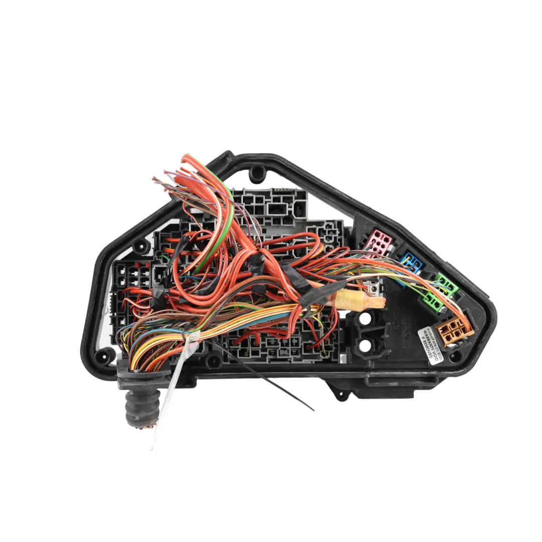Fuse Box Relay Control Unit Module to Porsche Cayenne 92A with Part number 7L0937615G Porsche Cayenne 92A Fuse Box Relay Control Unit Module - SKU RHD-7L0937615G - Part number 7L0937615G