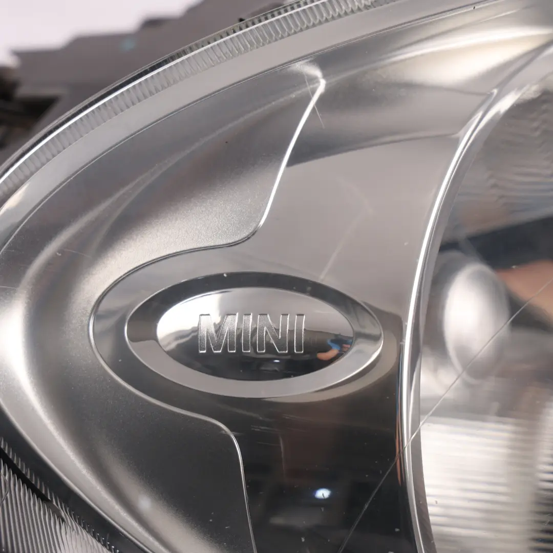 Headlight Headlamp Turn Indicator White Front Lamp Right O/S to Mini Cooper R60 R61 with Part number 9801032 Mini Cooper R60 R61 Headlight Headlamp Turn Indicator White Front Lamp Right O/S - SKU RHD-9801032-1 - Part number 9801032