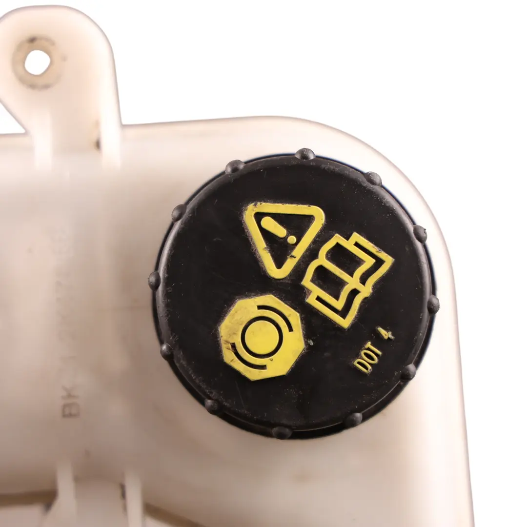Ford Transit Custom Mk8 Brake Fluid Tank Reservoir 2.0 TDCI - SKU RHD-BK21-2K478-BB - Part number BK21-2K478-BB
