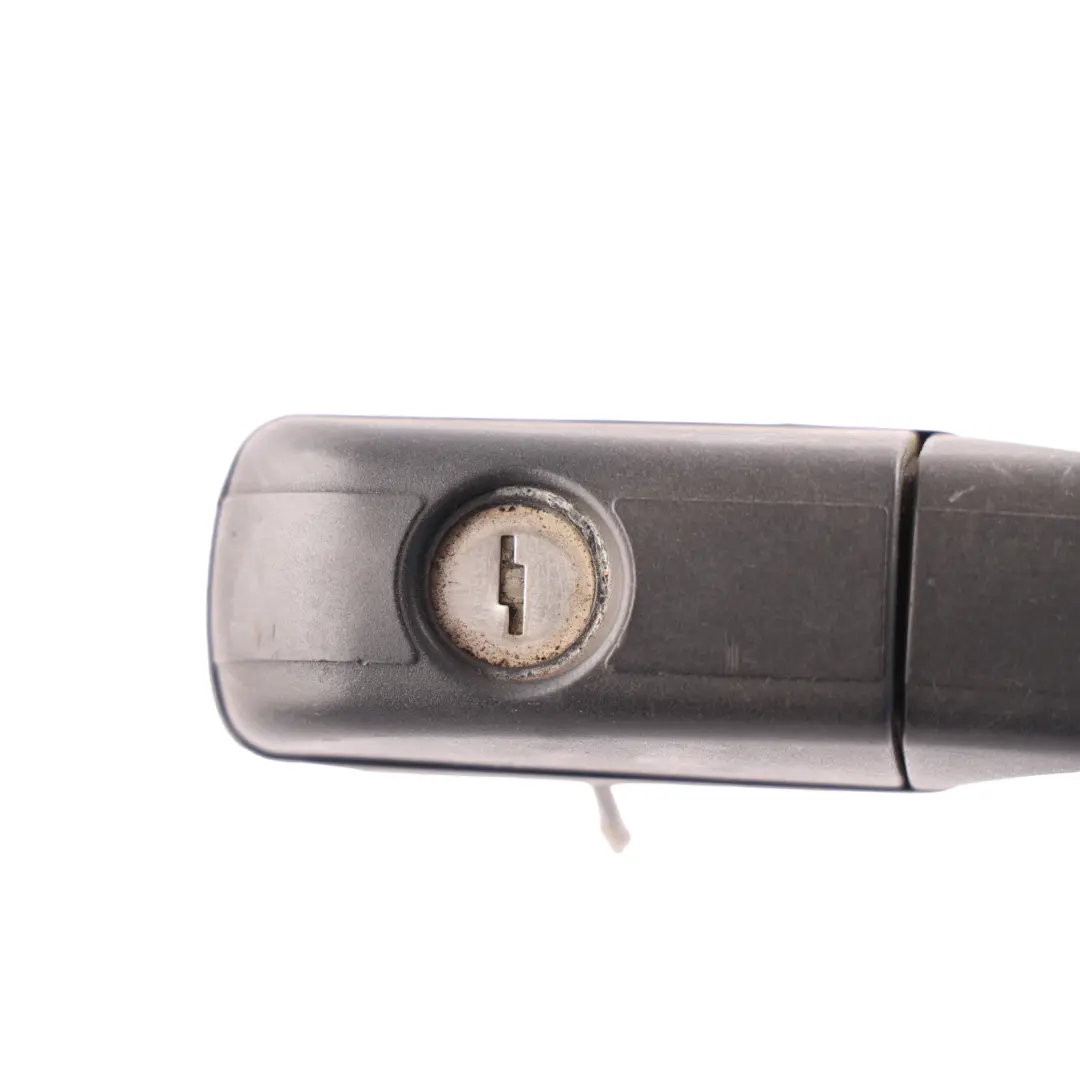 Door Handle Exterior Front Right O/S to Land Rover Discovery 2 L318 with Part number CXB103000H Land Rover Discovery 2 L318 Door Handle Exterior Front Right O/S - SKU RHD-CXB103000H - Part number CXB103000H