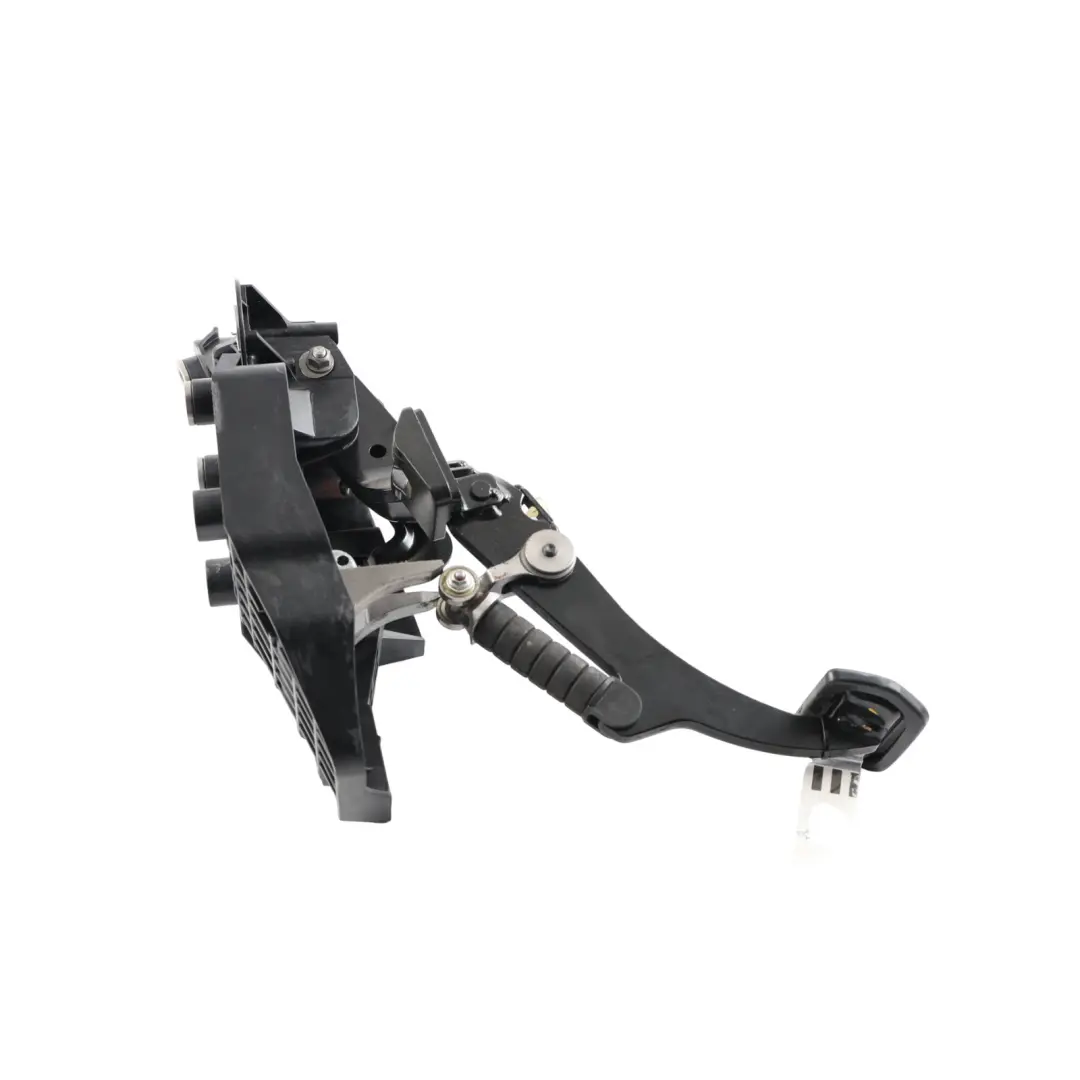 Mk5 Brake Pedal Asembly Automatic to Ford Mondeo with Part number DG98-9F856-BH Ford Mondeo Mk5 Brake Pedal Asembly Automatic - SKU RHD-DG98-9F856-BH - Part number DG98-9F856-BH