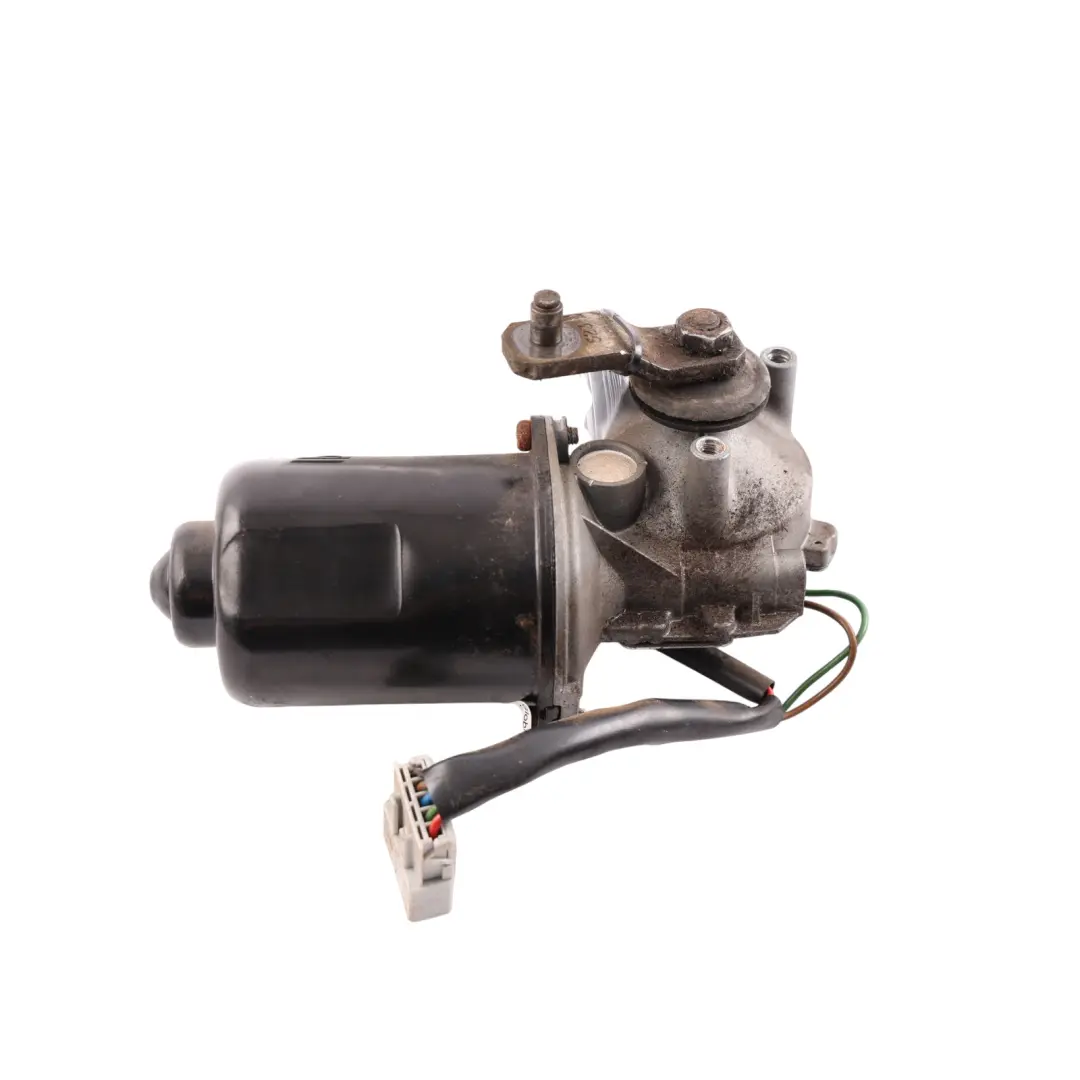 Front Windscreen Windshield Wiper Motor to Land Rover Discovery 2 L318 with Part number DKD100620 Land Rover Discovery 2 L318 Front Windscreen Windshield Wiper Motor - SKU RHD-DKD100620 - Part number DKD100620