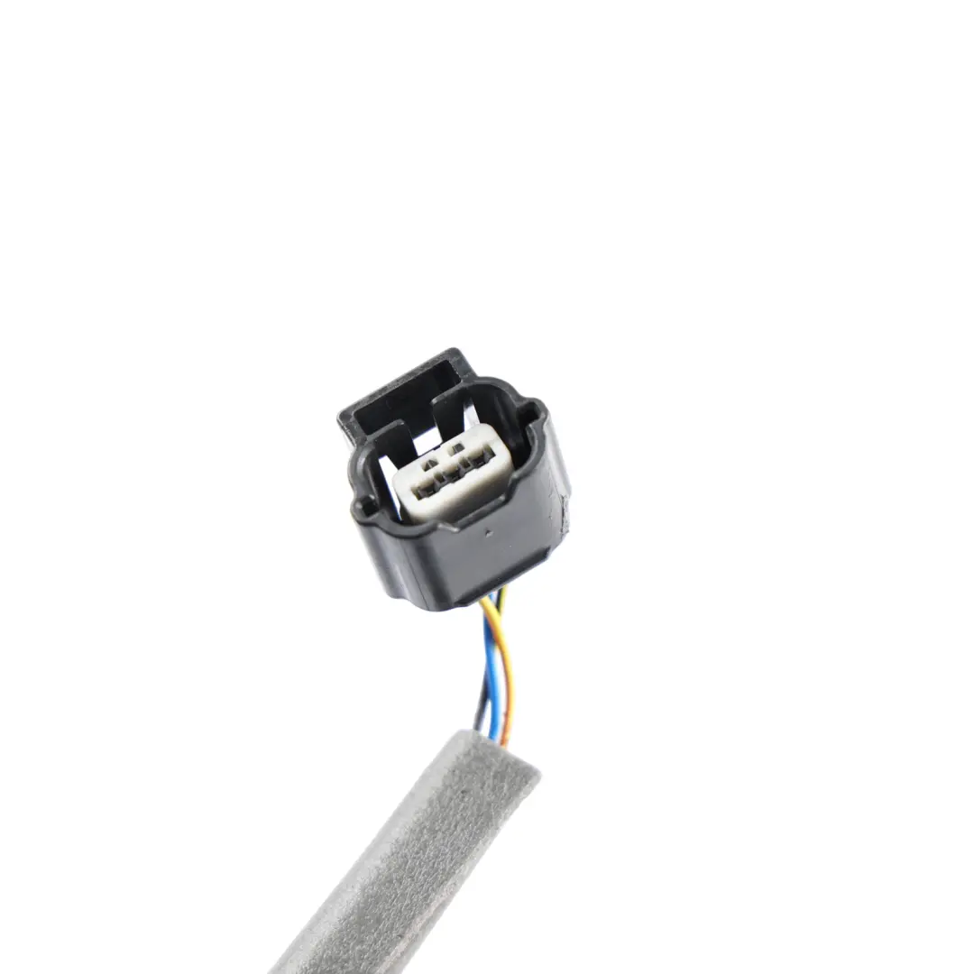 Door Wiring Loom Cable Front Right O/S M8A2-14631-KB to Range Rover Velar L560 with Part number LR144720 Range Rover Velar L560 Door Wiring Loom Cable Front Right O/S M8A2-14631-KB - SKU RHD-LR144720 - Part number LR144720
