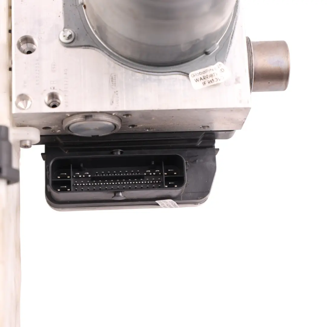 ABS Brake Pump Expansion Tank to Range Rover Evoque L551 with Part number M8D2-2D522-AG Range Rover Evoque L551 ABS Brake Pump Expansion Tank - SKU RHD-M8D2-2D522-AG - Part number M8D2-2D522-AG
