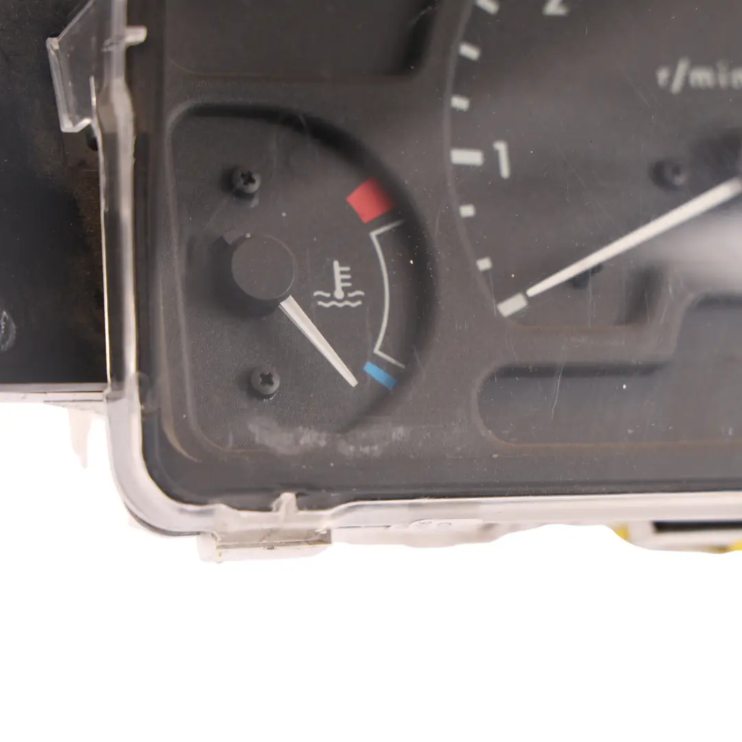 Land Rover Discovery 2 L318 Instrument Cluster Speedo Diesel Manual - SKU RHD-YAC001540 - Part number YAC001540