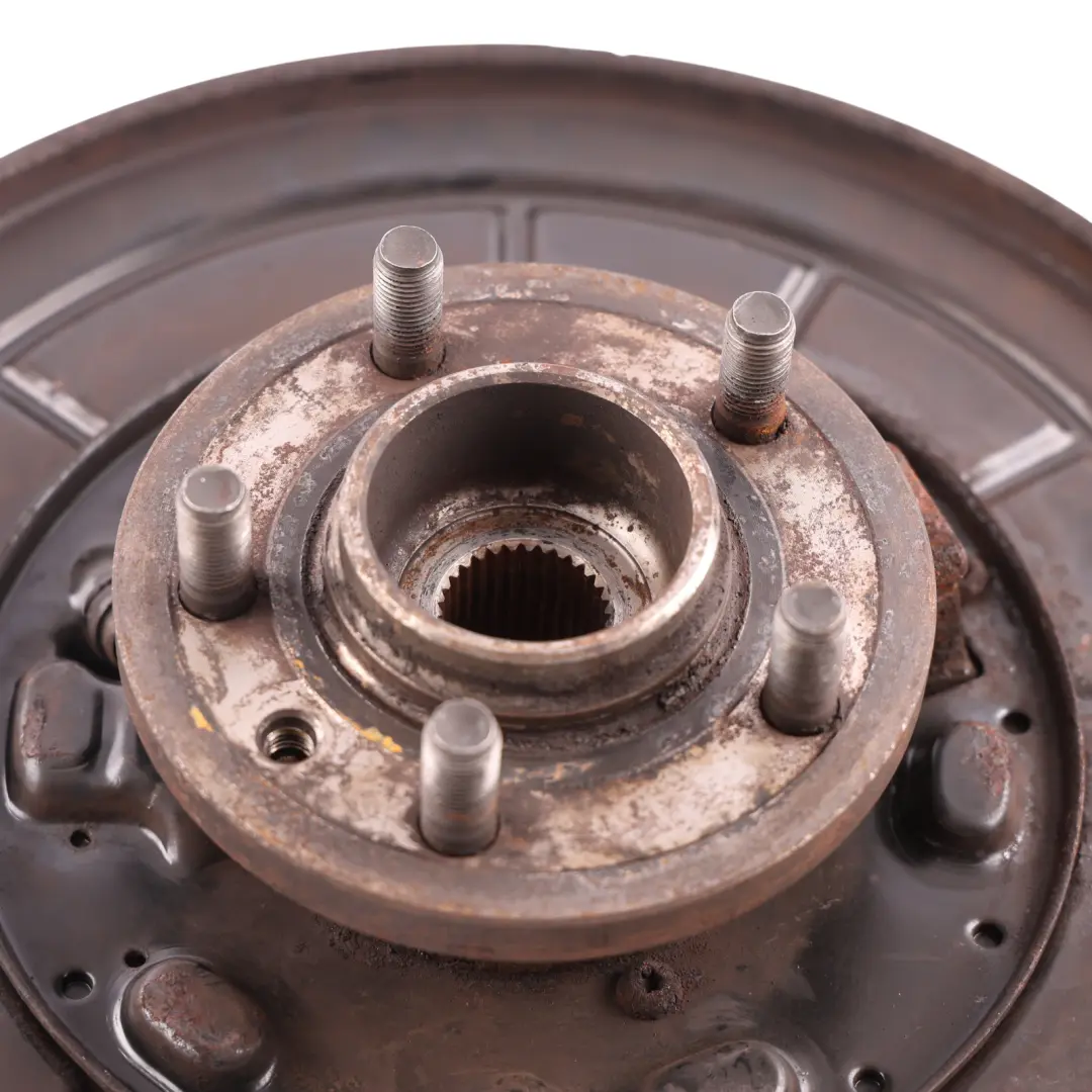 Carrier Knuckle Rear Right O/S 4H22-7G366-AA to Land Rover Discovery 3 L318 Wheel with Part number RLH500020 Land Rover Discovery 3 L318 Wheel Carrier Knuckle Rear Right O/S 4H22-7G366-AA - SKU RLH500020 - Part number RLH500020