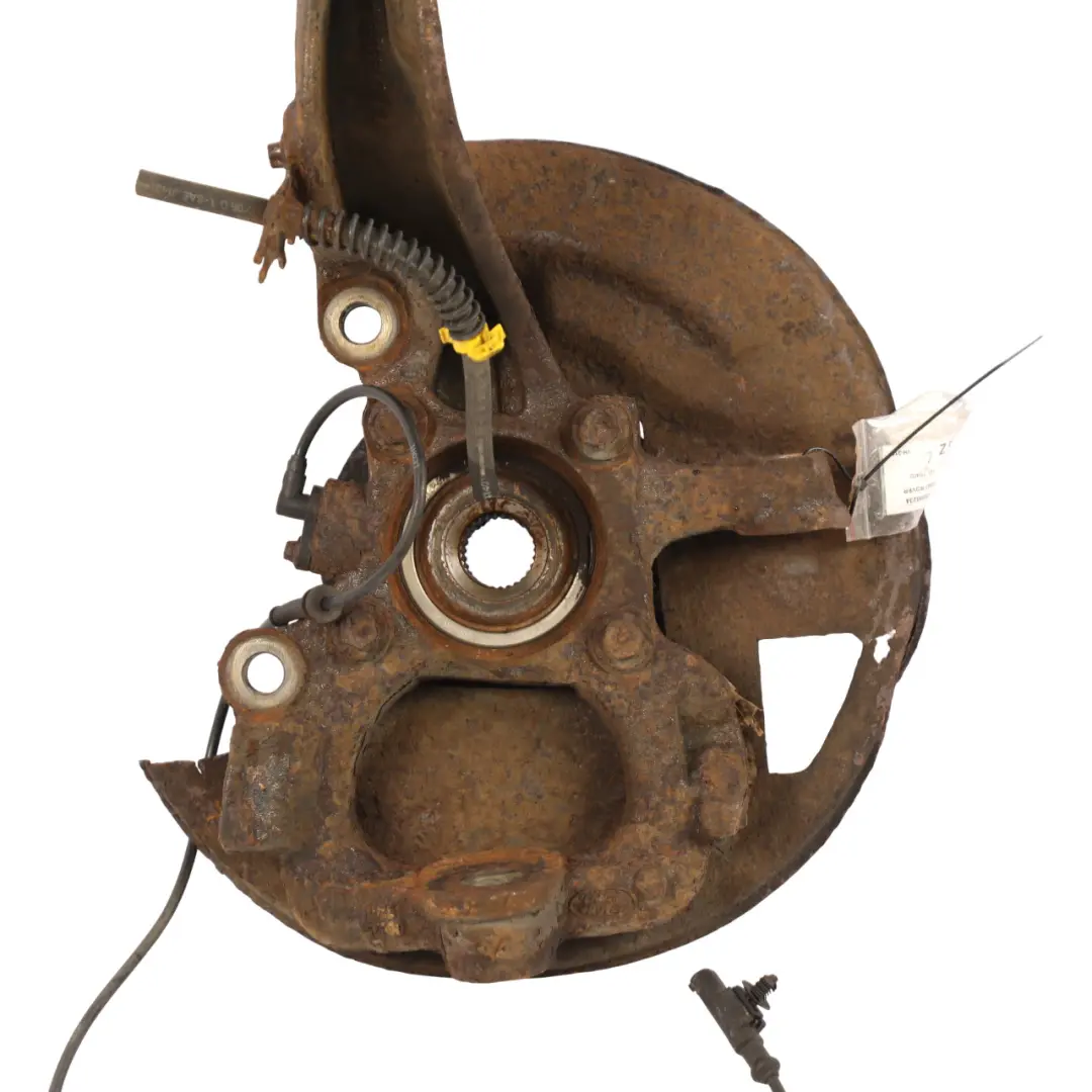 Carrier Knuckle Hub Left N/S to Land Rover Discovery 3 L319 Wheel with Part number RUB000234 Land Rover Discovery 3 L319 Wheel Carrier Knuckle Hub Left N/S - SKU RUB000234 - Part number RUB000234