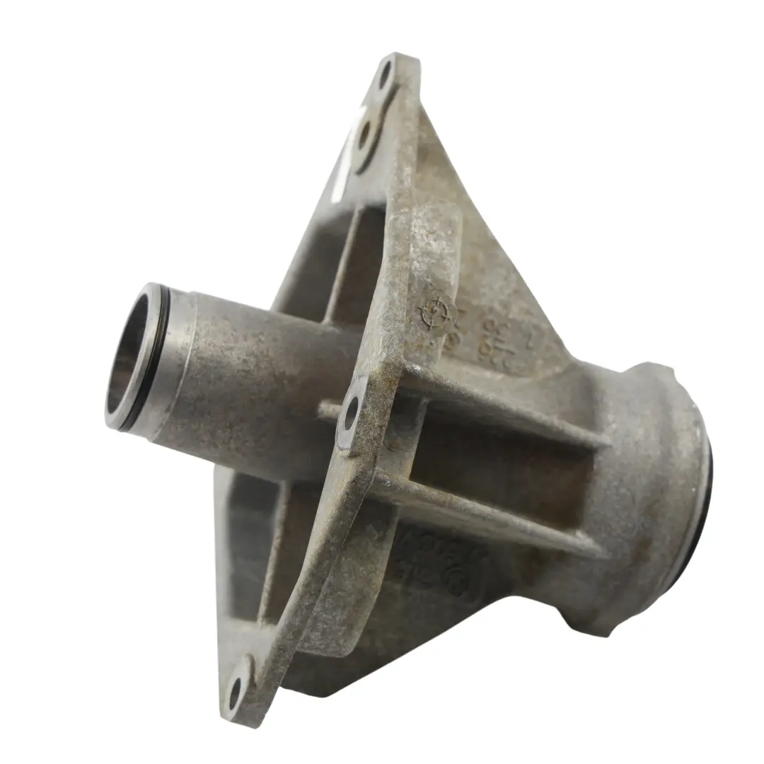 Front Axle Driveshaft Bracket Bearing Carrier Mount to Range Rover L322 with Part number TAU000040 Range Rover L322 Front Axle Driveshaft Bracket Bearing Carrier Mount - SKU TAU000040 - Part number TAU000040