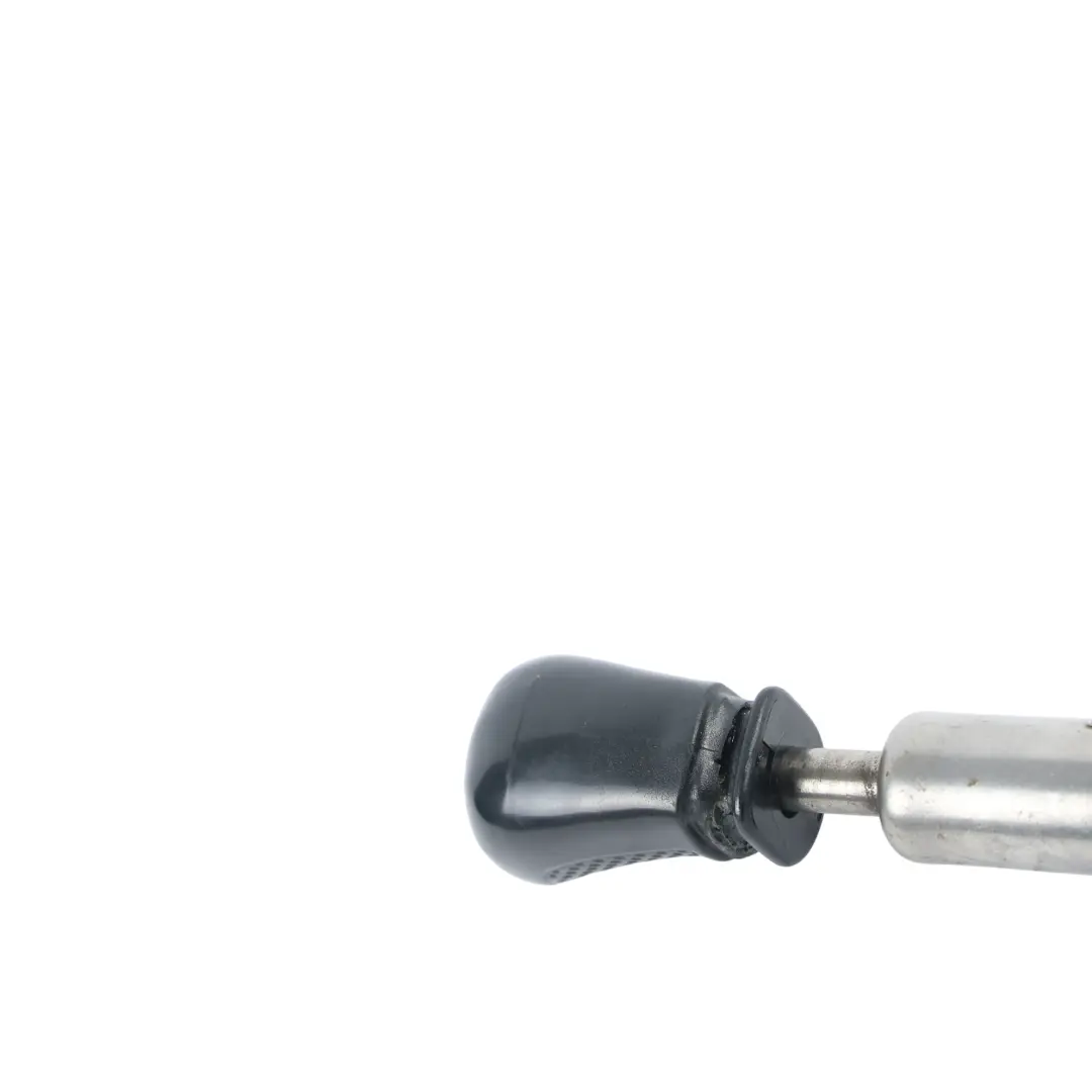 Transmission Lever Knob to Land Rover Discovery 2 L318 Manual with Part number UKJ000020AYW Land Rover Discovery 2 L318 Manual Transmission Lever Knob - SKU UKJ000020AYW - Part number UKJ000020AYW